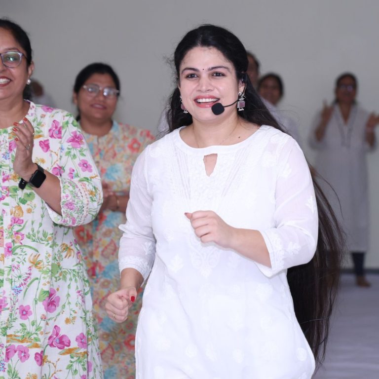 Smriti Kuchhal speaking