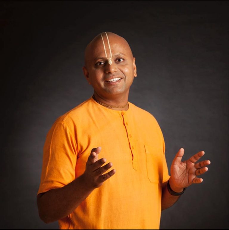 Gaur Gopal Das speaking