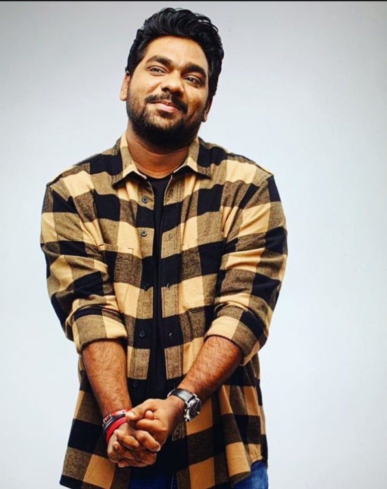 Zakir Khan speaking