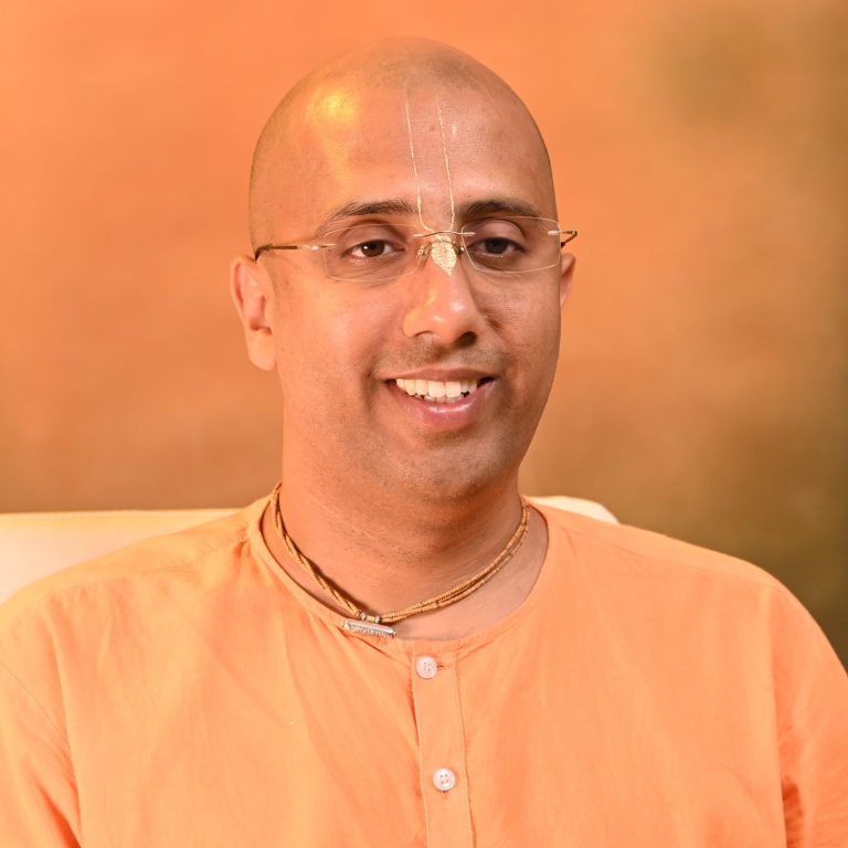 Madan Sundar Das speaking