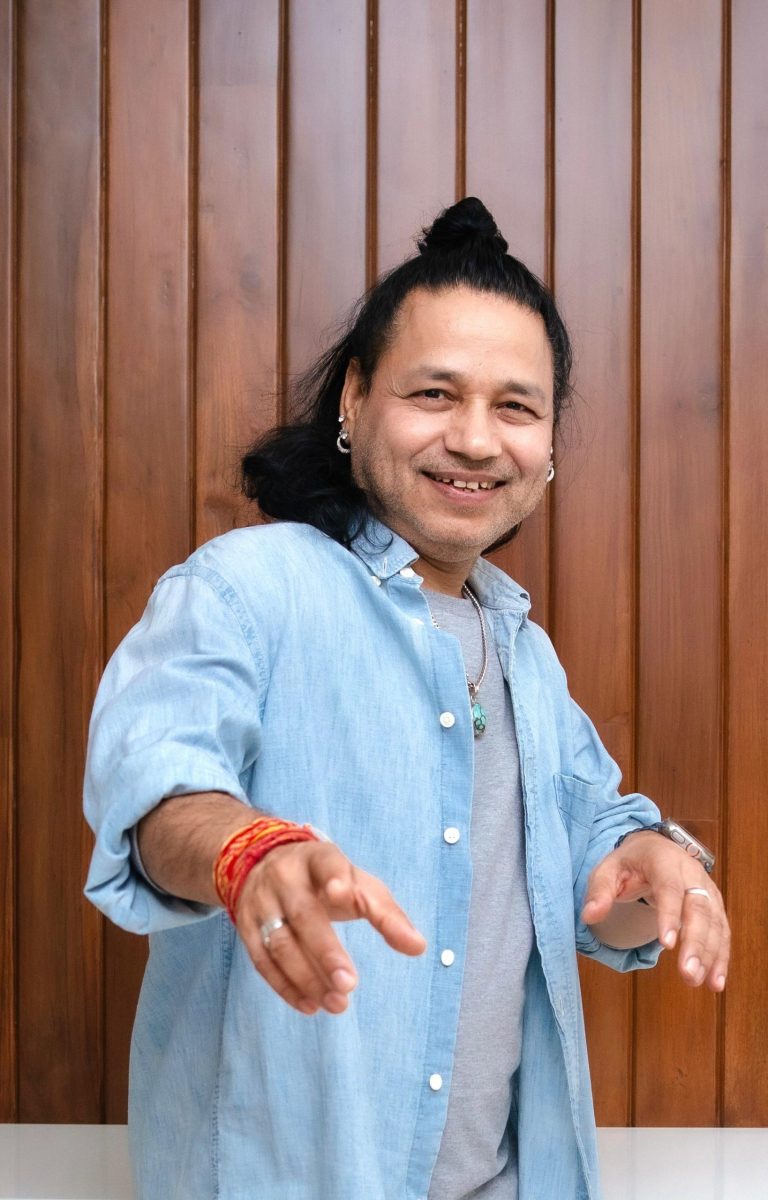 Kailash Kher speaking