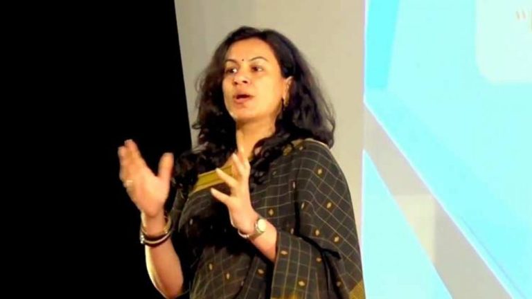 Dr Nisha Khanna speaking