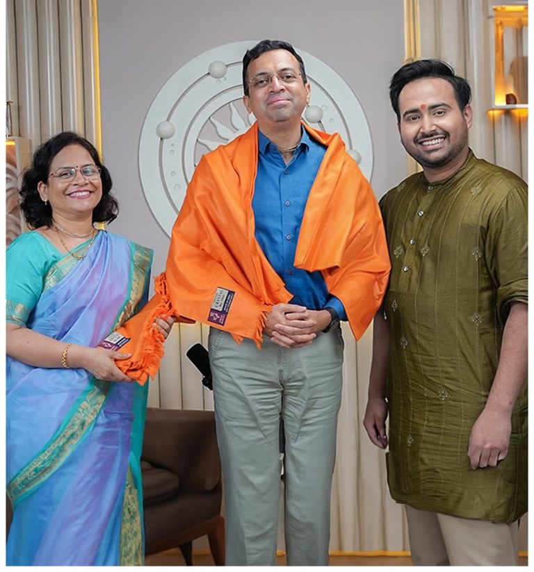 Dr. Sanjeevan Shashikant Deodhar speaking