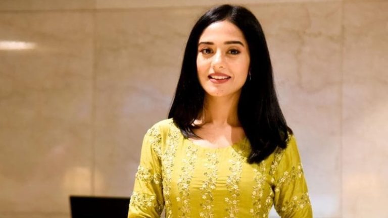 Amrita Rao speaking