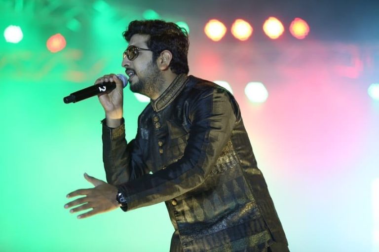 Jigardan Gadhavi aka Jigrra speaking
