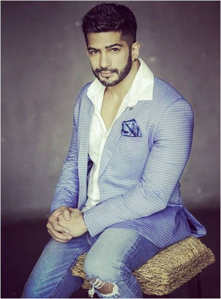 Amit Tandon speaking